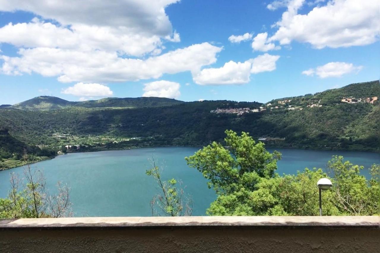 ジェンツァーノ・ディ・ローマRelax Sul Lagoアパートメント エクステリア 写真
